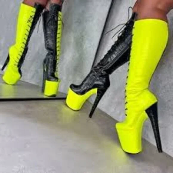 Used - Hella Heels Limited Edition Snapped - Black/Neon US 9 / EU 40 - Picture 1 of 12